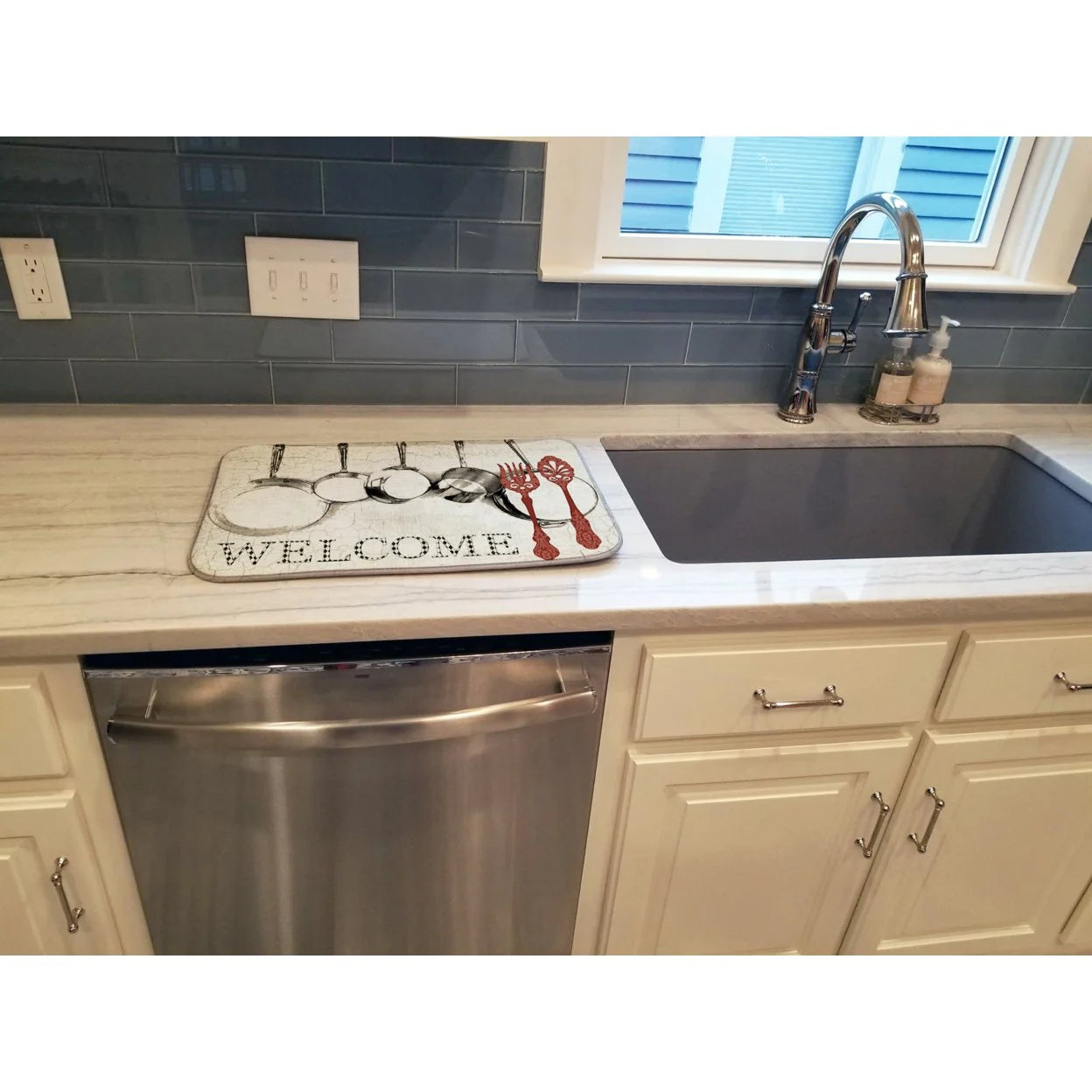 Pots and Pans Welcome Dish Drying Mat