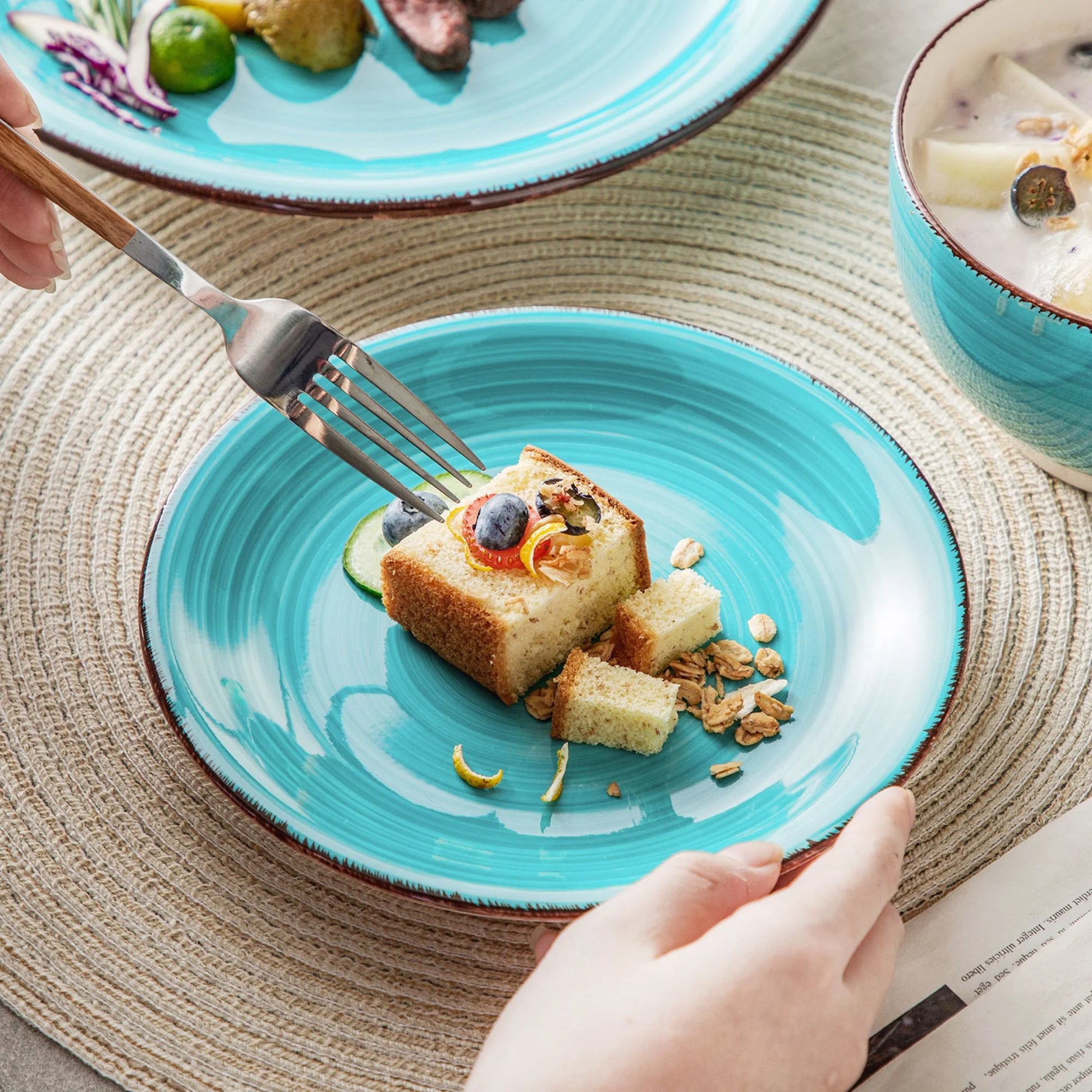 , Series Bella, 32 Piece Stoneware Dinnerware Set, Turquoise Dinner Set, Service for 8